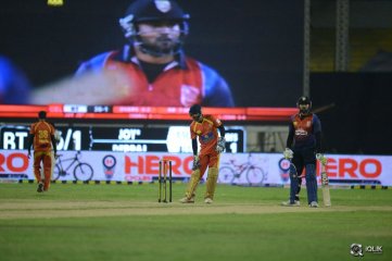 CCL 5 Telugu Warriors vs Bengal Tigers Match Photos